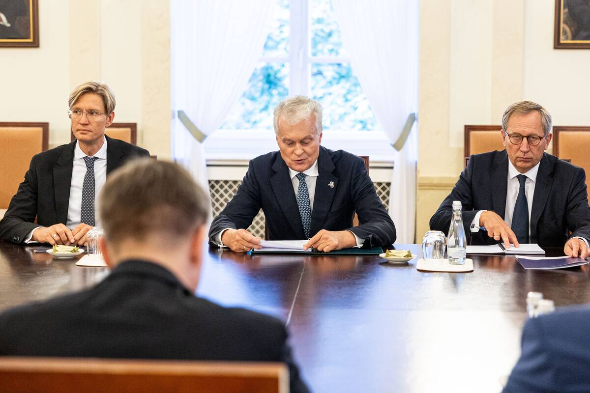 Pasitarimas dėl audros padarinių Prezidentūroje