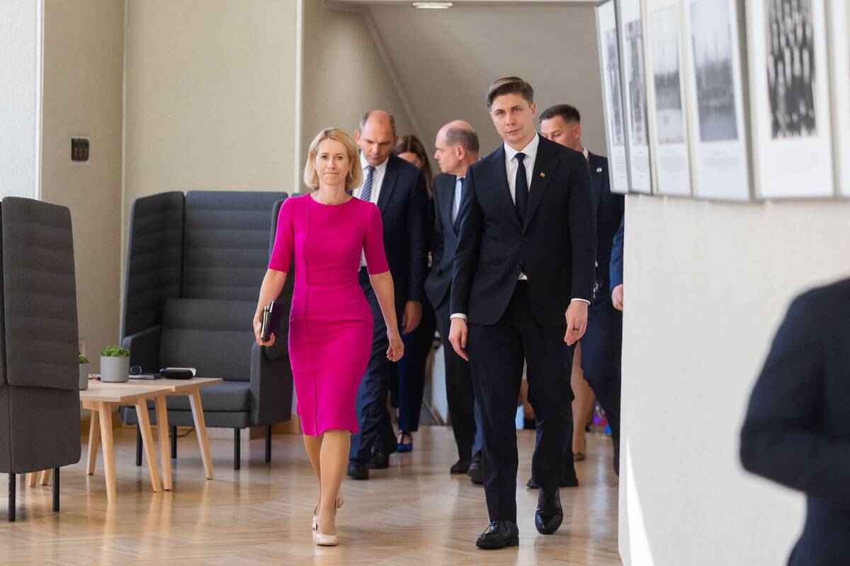 Prezidentas ir premjeras susitiko su Kaja Kallas