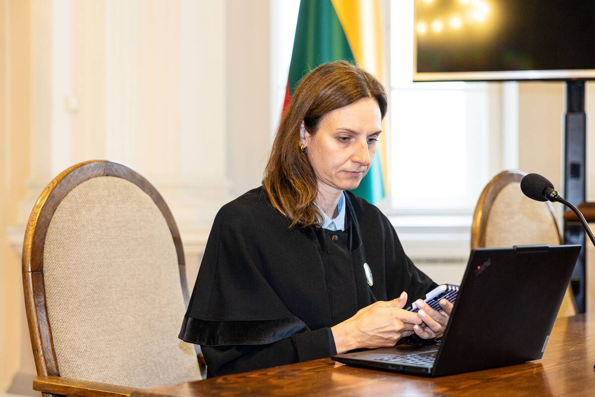 Vladimiro Antonovo bylos nagrinėjimas