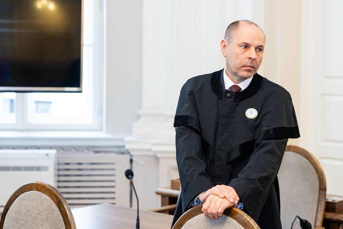 Vladimiro Antonovo bylos nagrinėjimas
