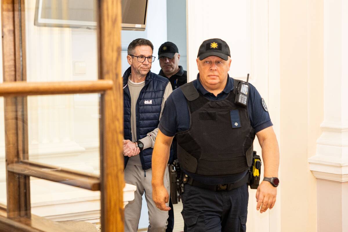Vladimiro Antonovo bylos nagrinėjimas