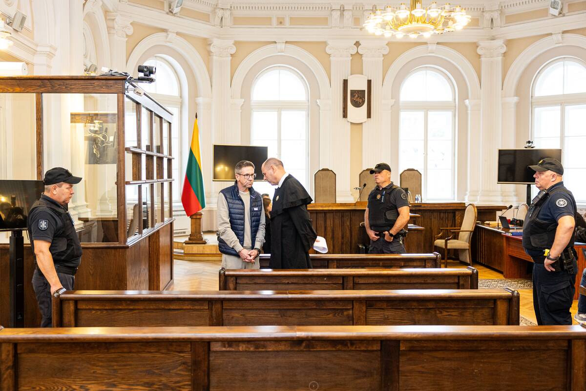 Vladimiro Antonovo bylos nagrinėjimas