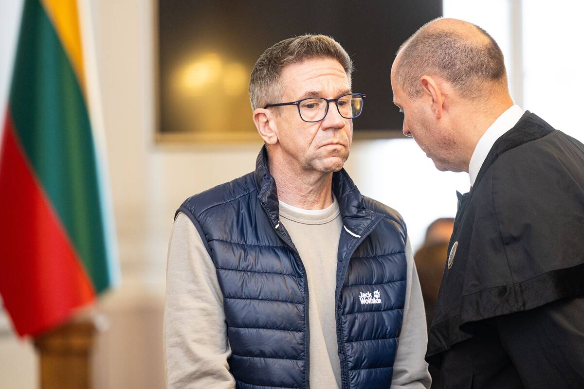 Vladimiro Antonovo bylos nagrinėjimas