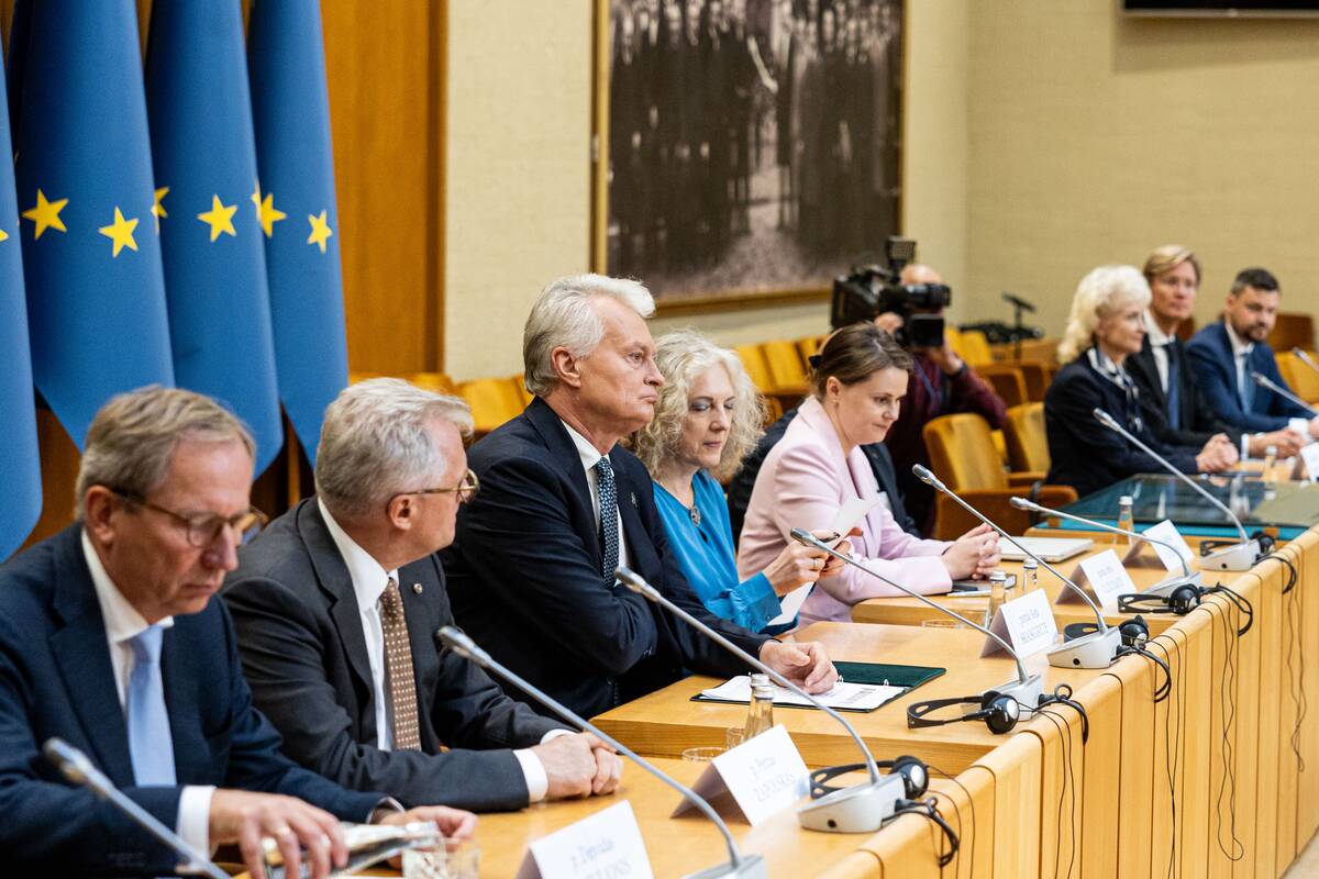 Nausėda prieš Seimo rudens sesiją susitiko su Seimo valdyba