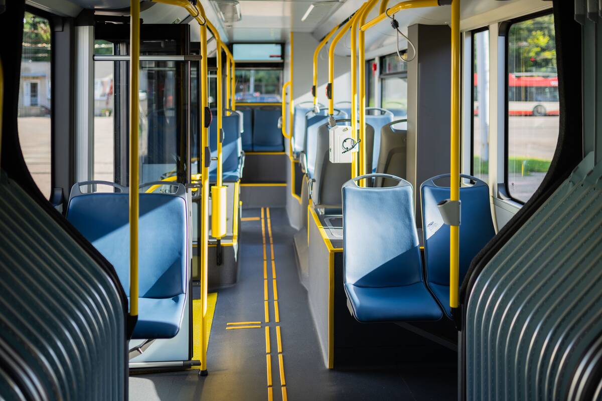 Antakalnyje – naujų „Solaris Trollino 18“ troleibusų pristatymas