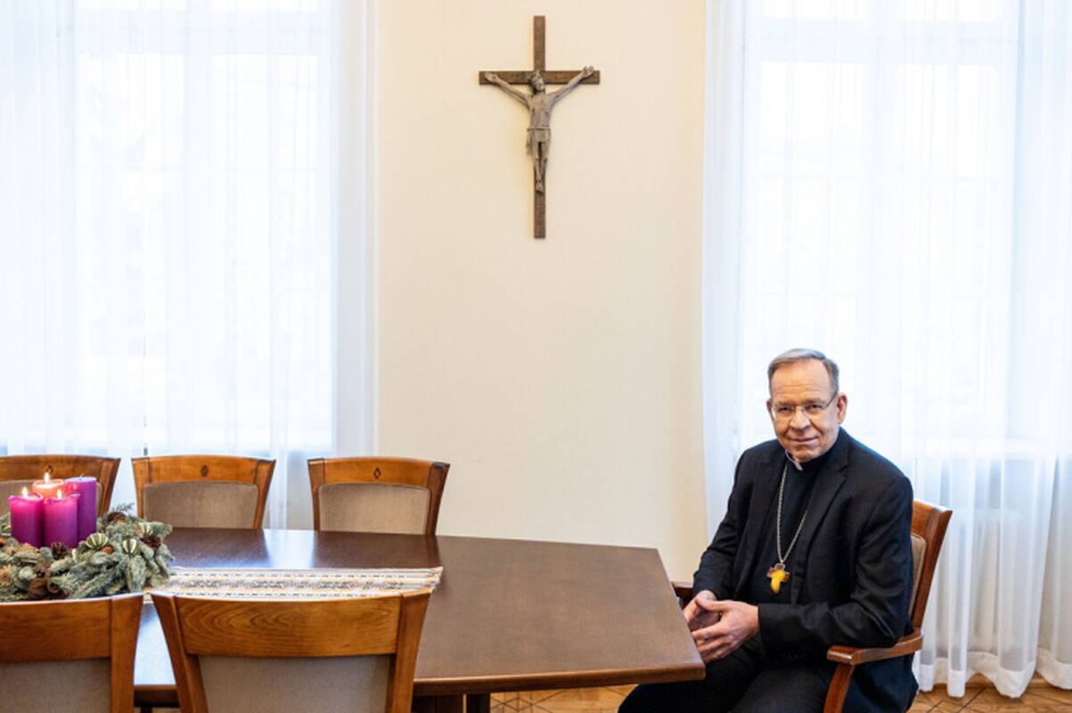 
<span>Vilniaus arkivyskupija po galimo seksualinio išnaudojimo skandalo stiprina prevencijos priemones</span>
