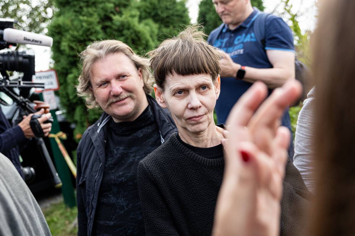 Į Lietuvą atvyko išlaisvinti Baltarusijos politiniai kaliniai
