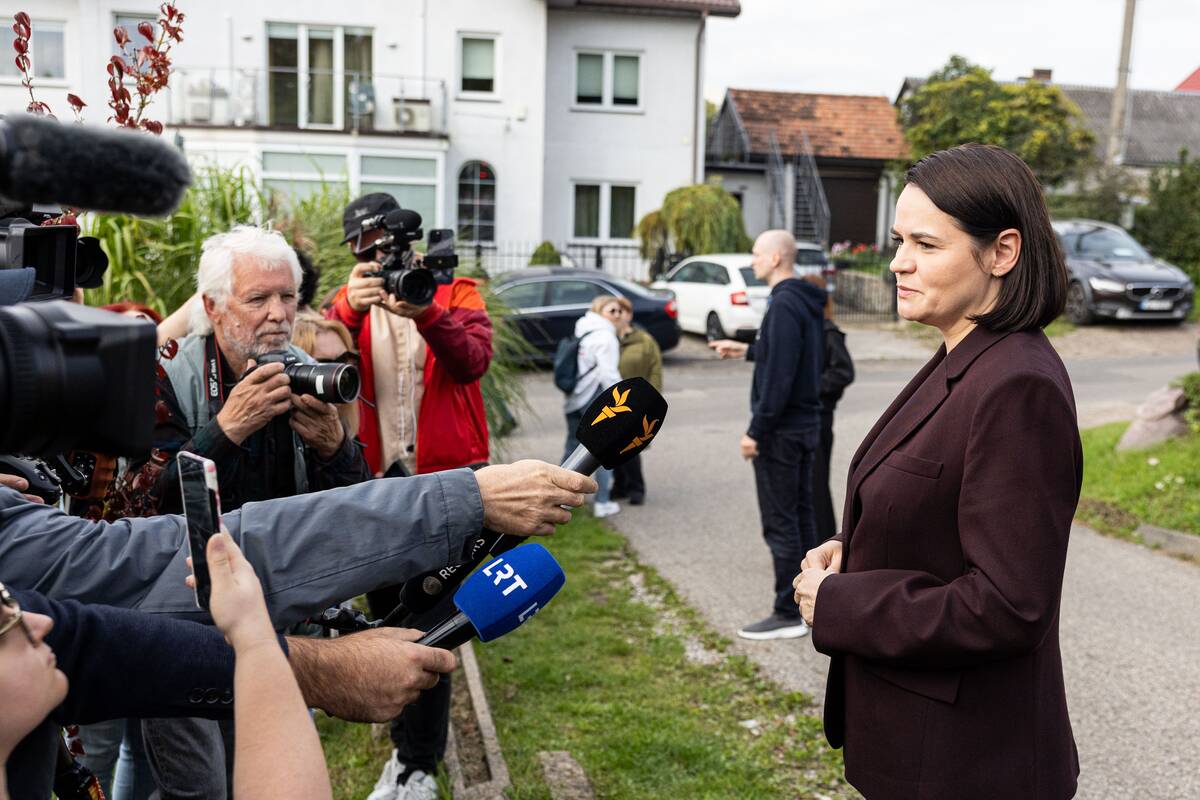 Į Lietuvą atvyko išlaisvinti Baltarusijos politiniai kaliniai