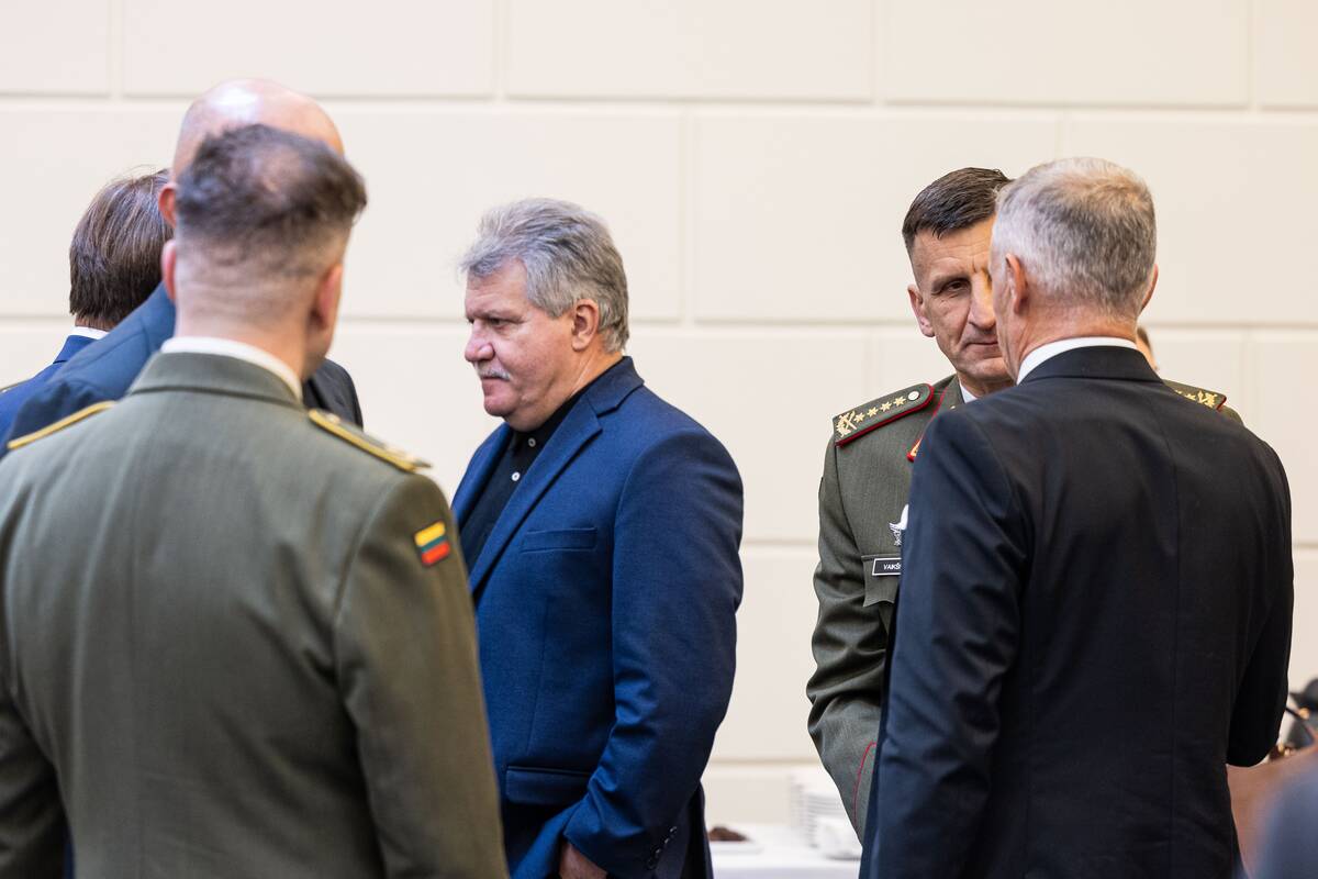 Visuotinės gynybos forumas