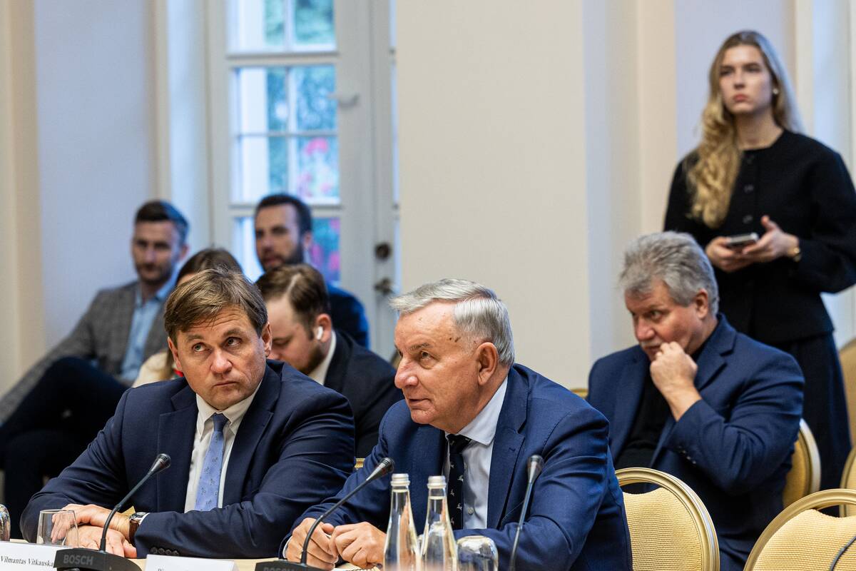 Visuotinės gynybos forumas