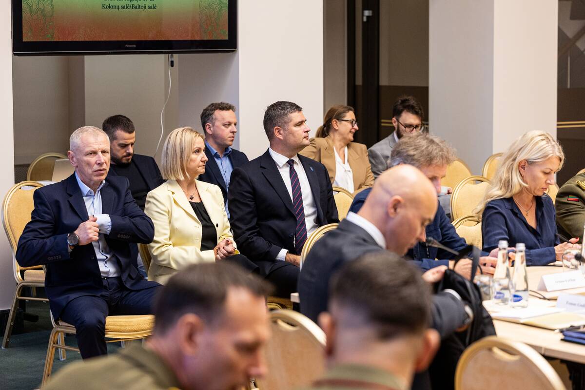 Visuotinės gynybos forumas