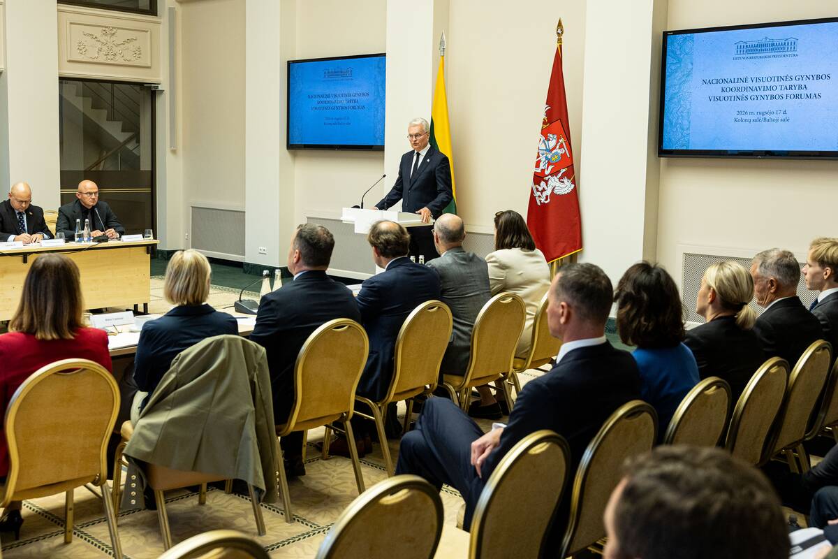 Visuotinės gynybos forumas