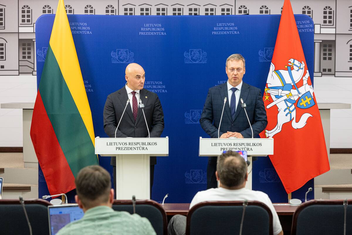 Lietuvos organizacijų įsipareigojimų visuotinei gynybai chartijos pasirašymo ceremonija