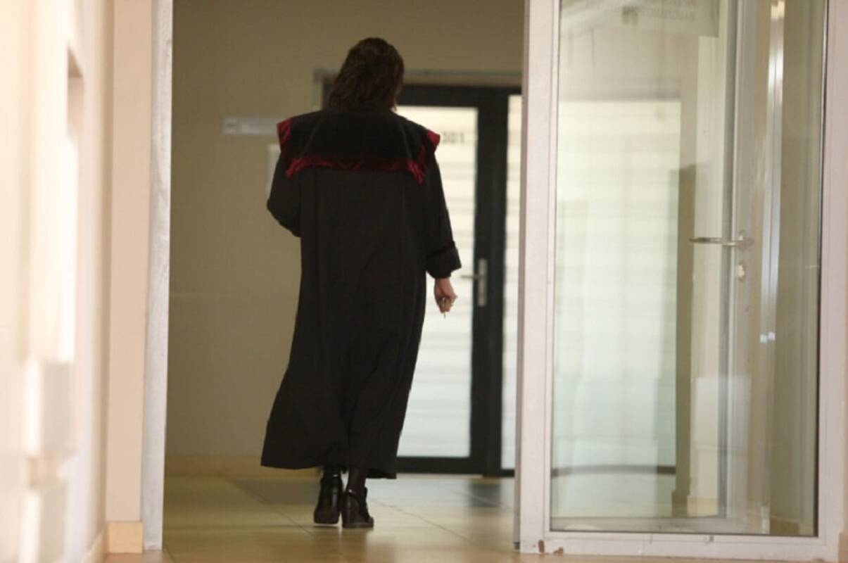 
<span>Ėmėsi ilginti teisėjų darbo amžių: kai kuriems kilo įtarimų</span>
