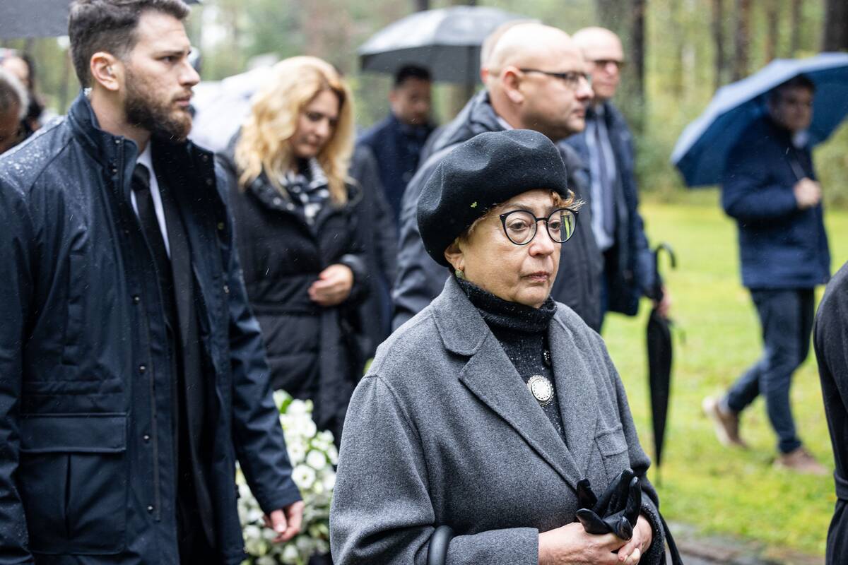 Lietuvos žydų genocido aukų pagerbimo ceremonijoja Panerių memoriale