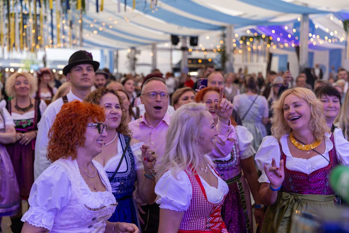 Kaune įsibėgėja Oktoberfesto linksmybės