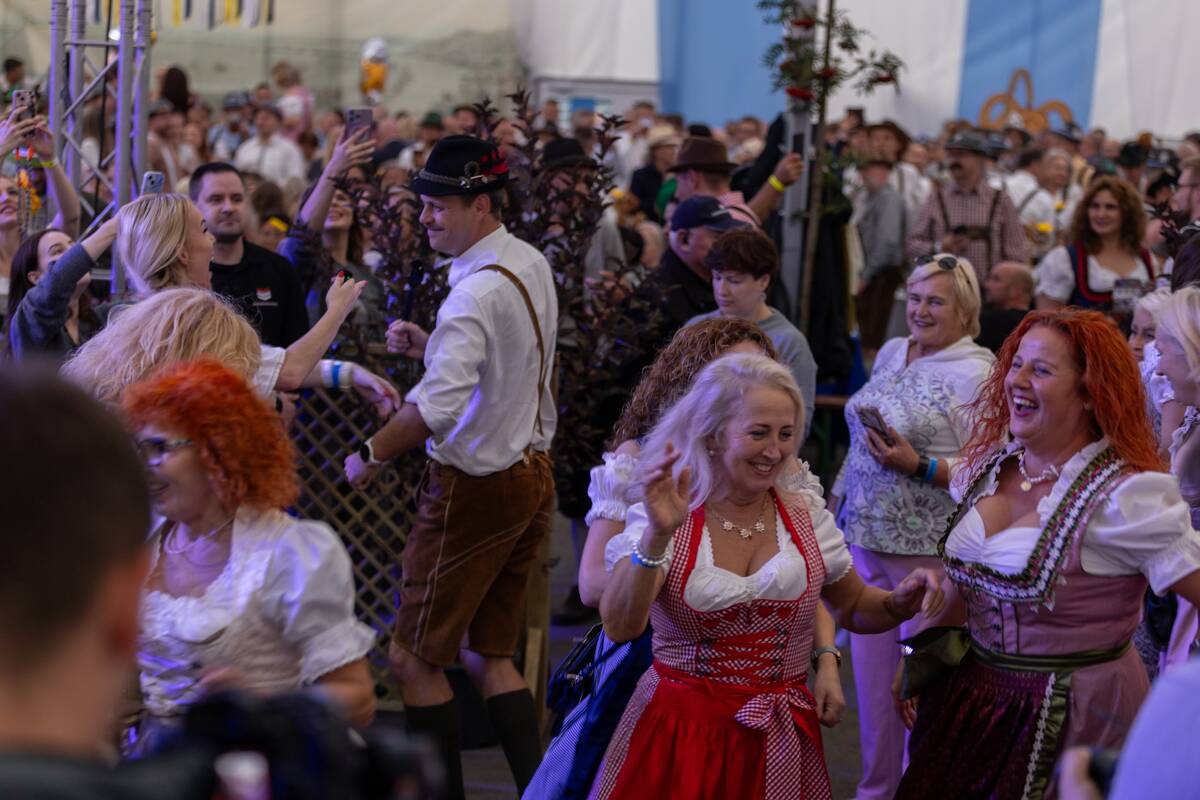 Kaune įsibėgėja Oktoberfesto linksmybės