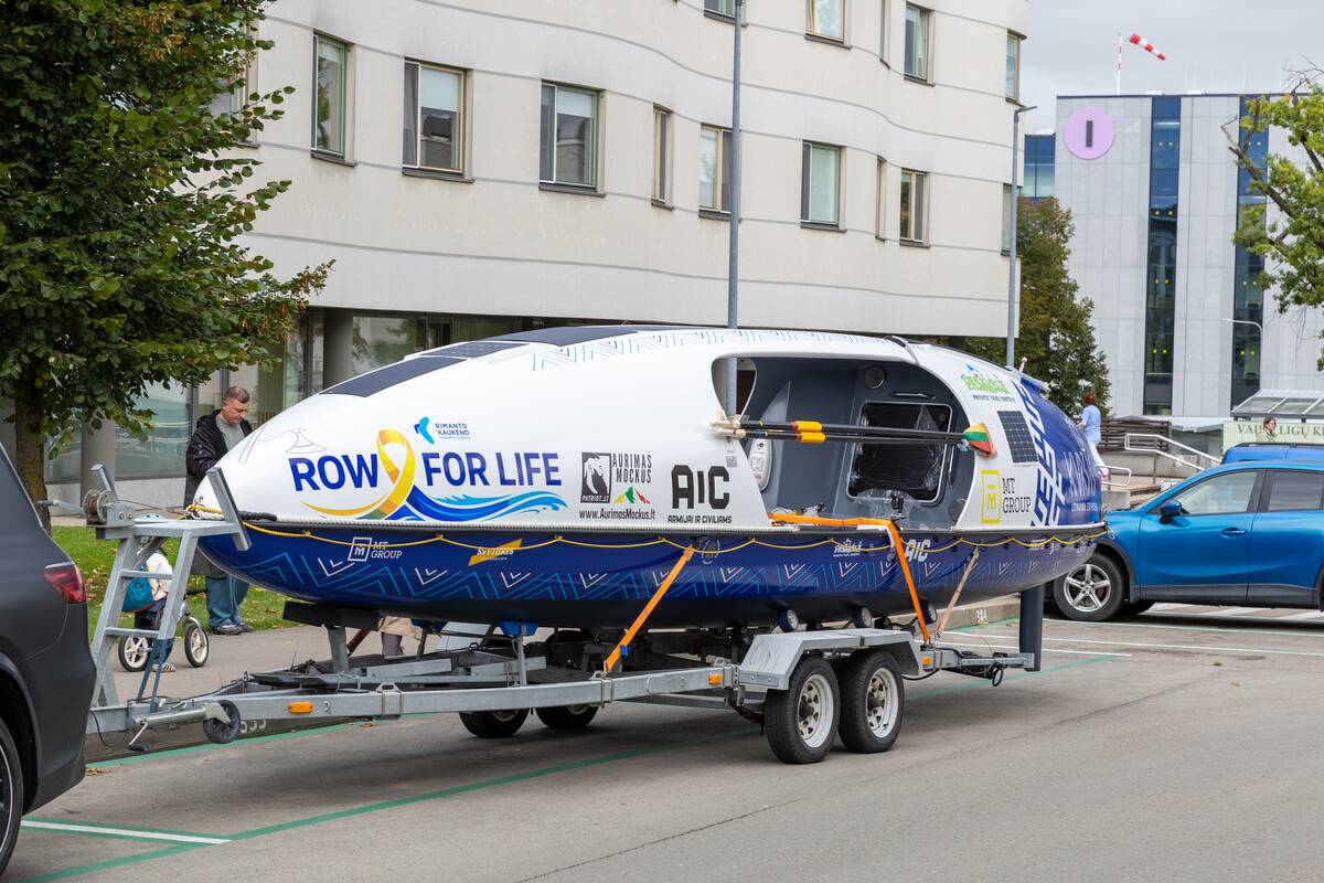 Kauno klinikose gydomi vaikai išlydėjo A. Mockų į naują kelionę
