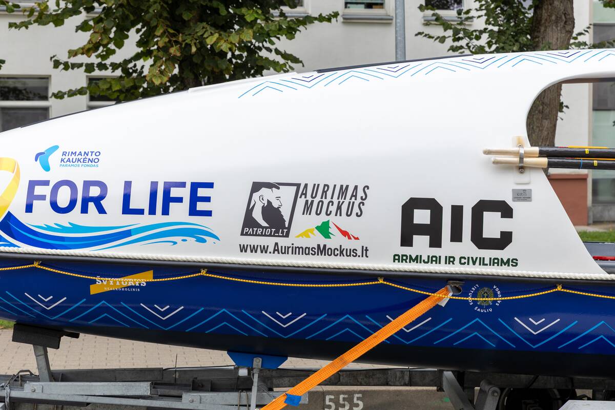Kauno klinikose gydomi vaikai išlydėjo A. Mockų į naują kelionę