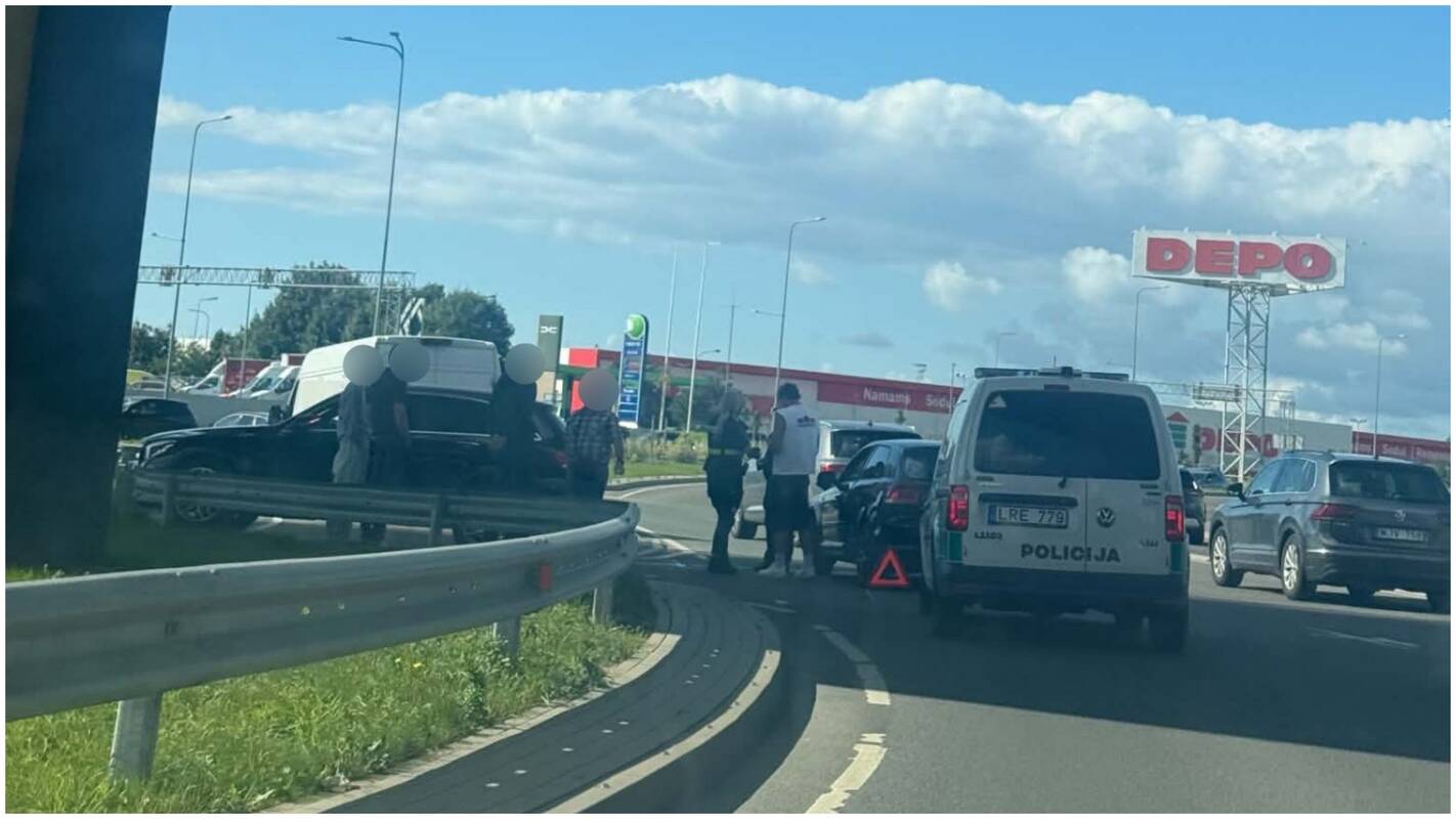 
<span>Banginio žiede – incidentas</span>
