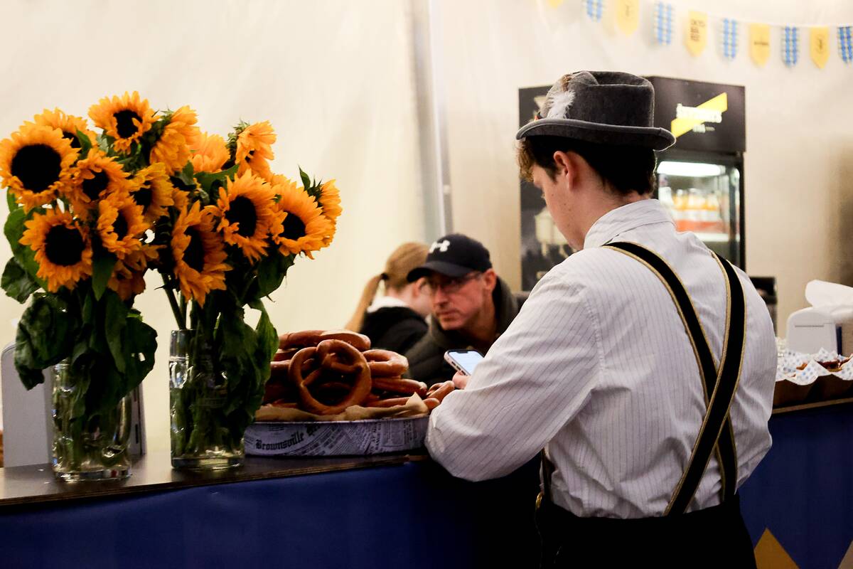 Klaipėdos piliavietėje prasidėjo festivalis „Oktoberfest“