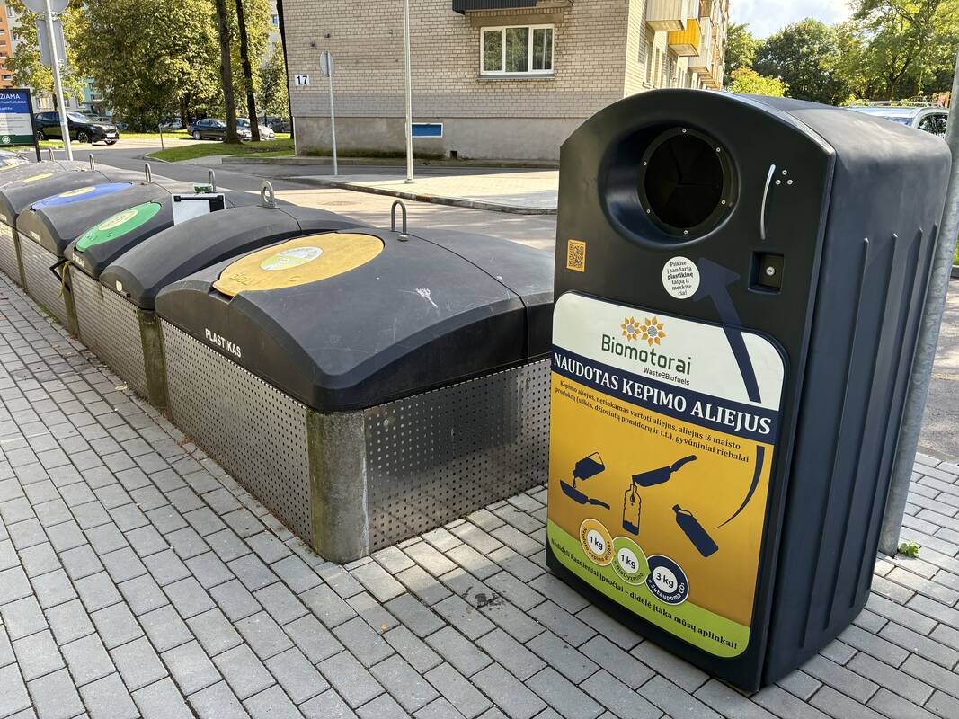 
<span>Klaipėdoje plečiamas panaudoto aliejaus surinkimo tinklas</span>
