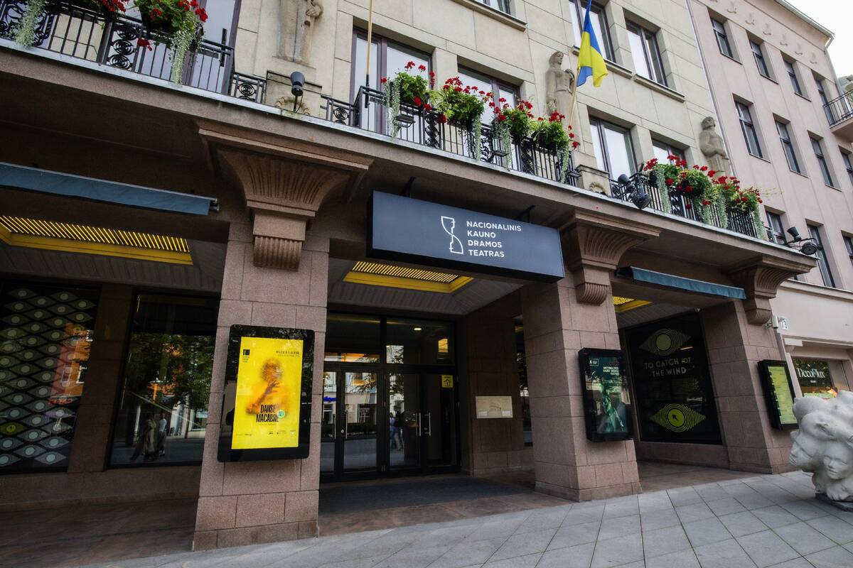Po 40 metų į Kauną sugrįžusio spektaklio „Strazdas – žalias paukštis“ premjera