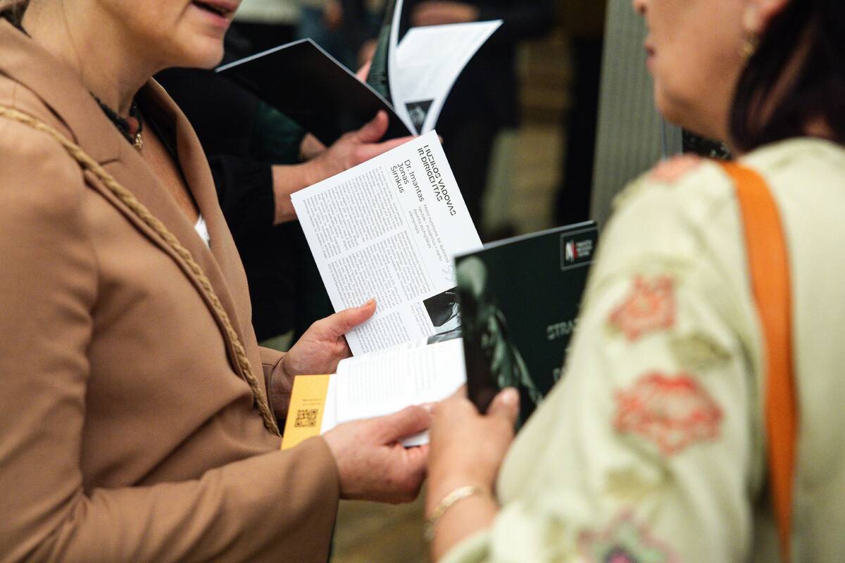 Po 40 metų į Kauną sugrįžusio spektaklio „Strazdas – žalias paukštis“ premjera