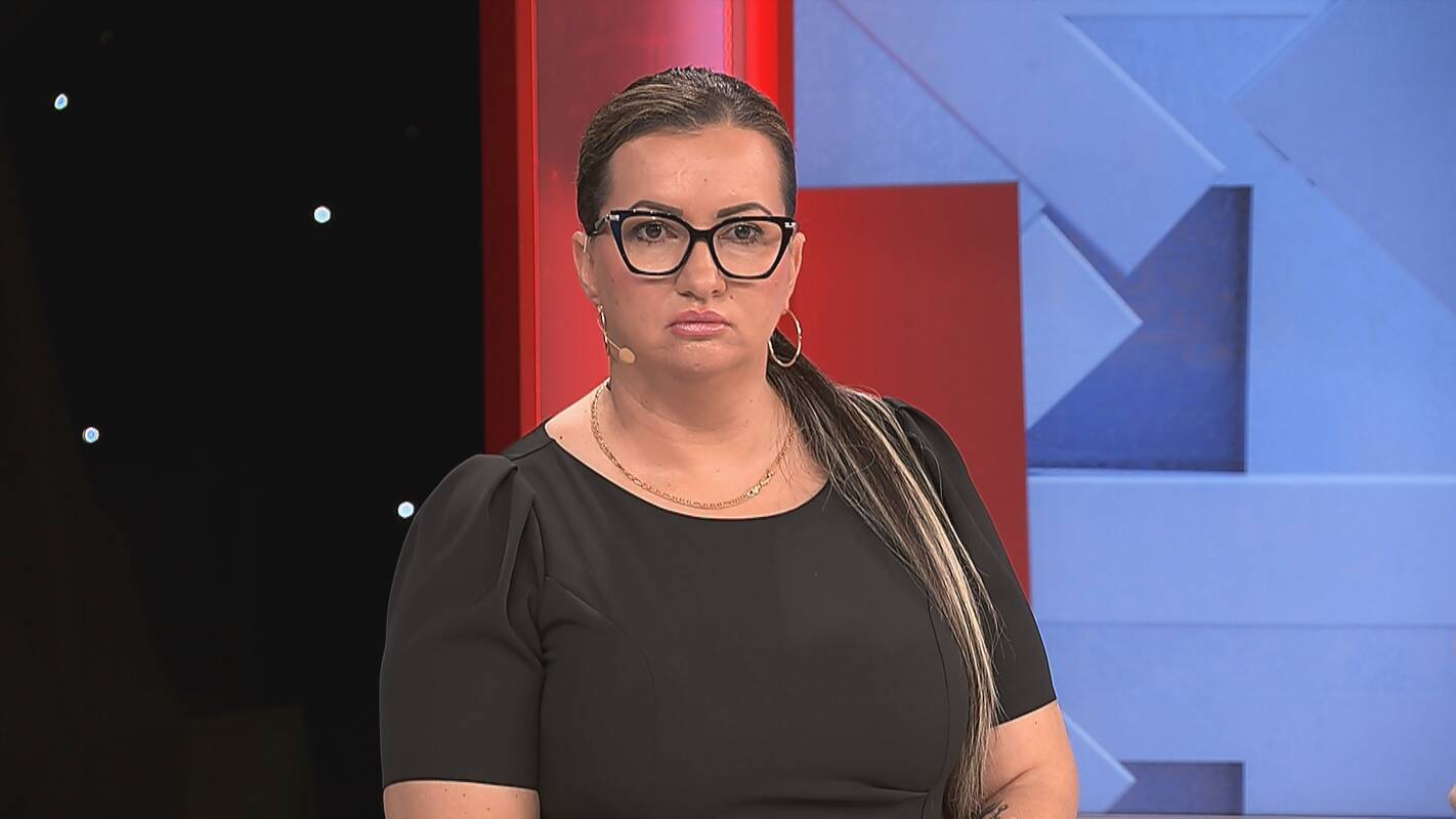 
<span>Marijampolėje sumuštos 12-metės mama: nelinkiu kalėjimo tai mergaitei, bet atsakomybė turi būti</span>
