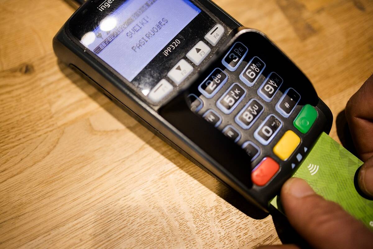 
<span>Lietuvos banko kritika verslui: už tai klientai neturėtų mokėti</span>
