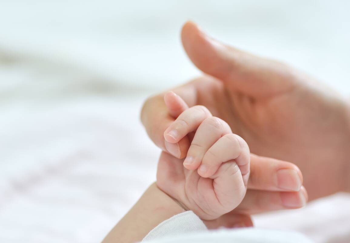 
<span>Iš kokių pinigų valdžia susiruošė didinti gimstamumą?</span>
