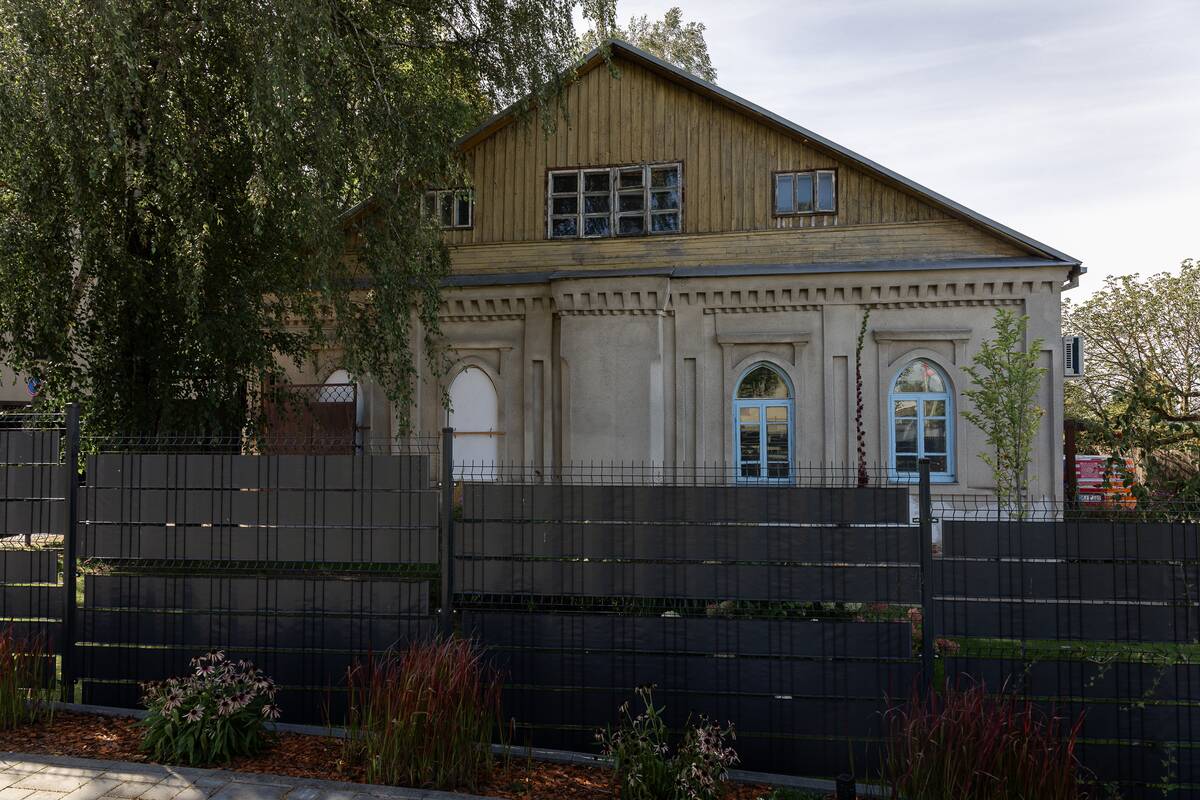 Vieta: Vaisių gatvėje Žaliakalnyje esančioje sinagogoje savaitgaliais dažnai vyksta šventės, triukšmingi renginiai, keliantys nepatogumų kaimynystėje gyvenantiems žmonėms.