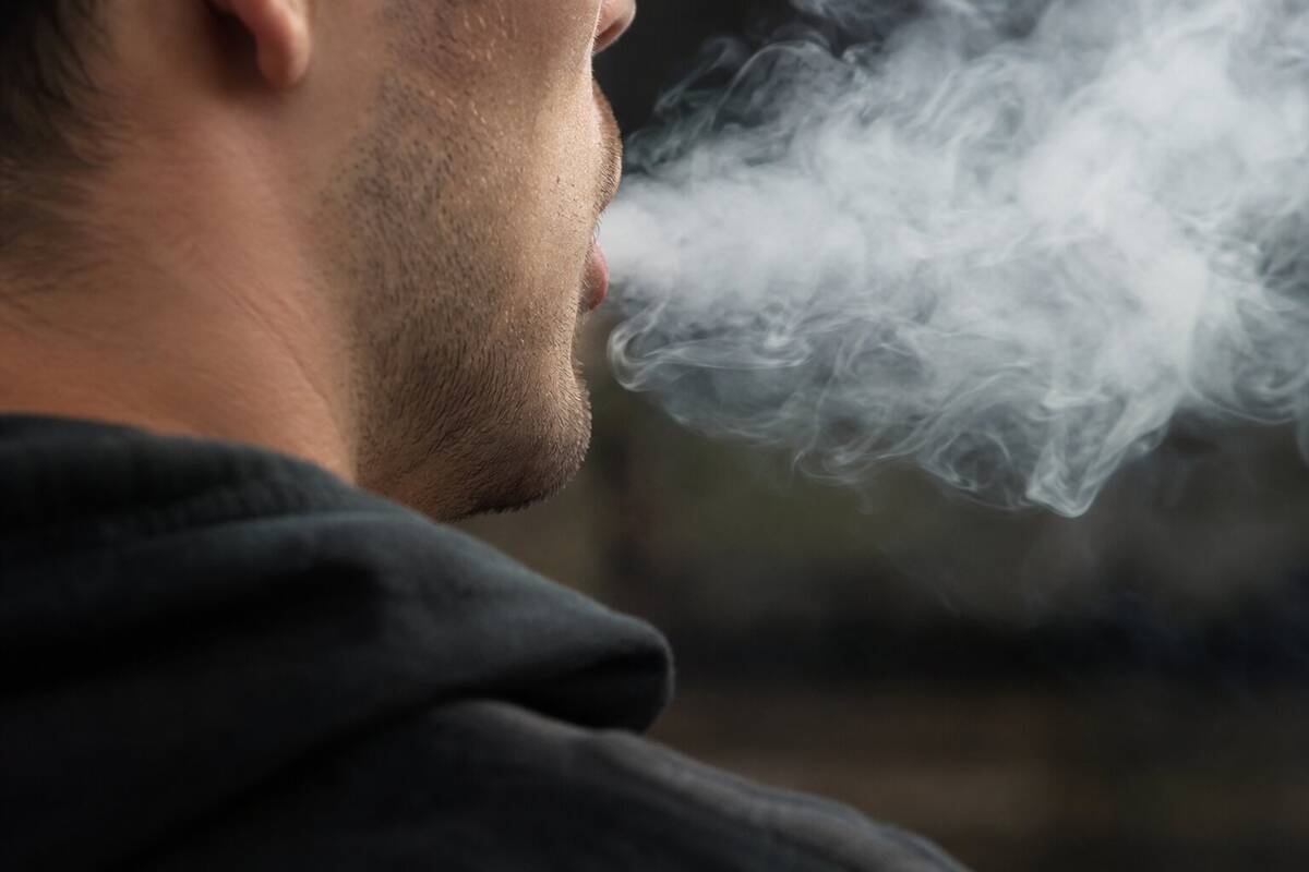 Viešai: pastebima, kad nelegalius narkotikus vartojantys asmenys nebesislapsto.