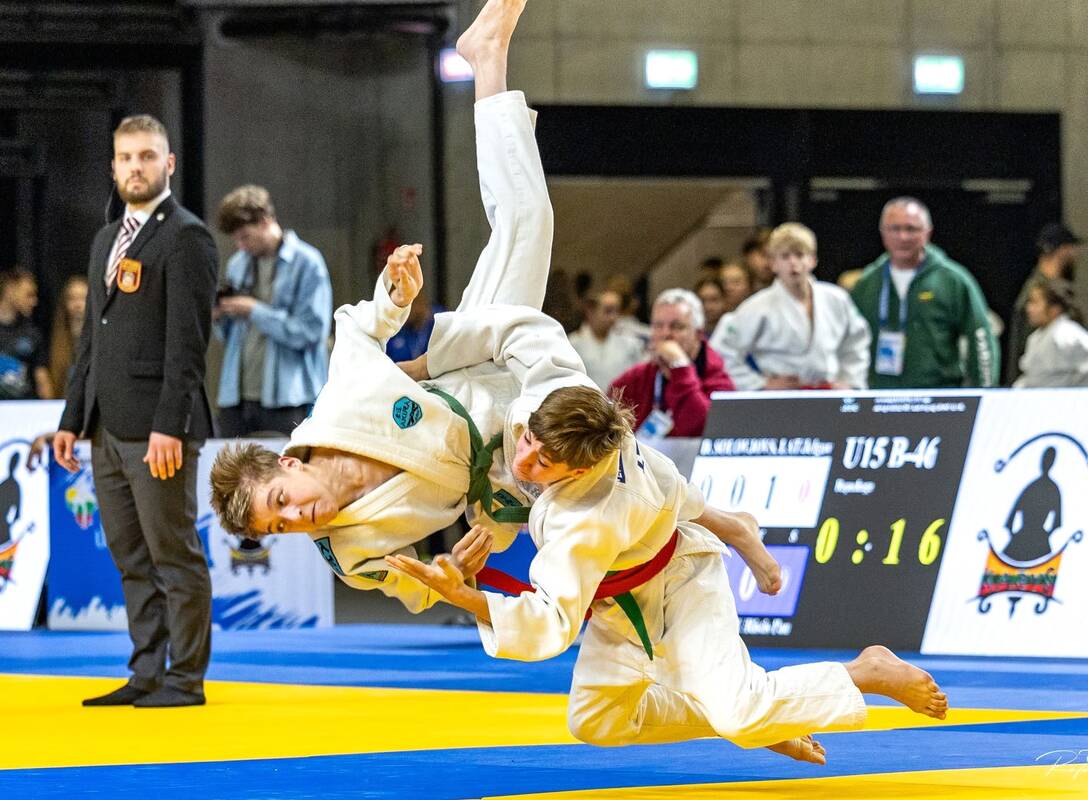 Varžovai: ant Kauno sporto halės tatamių nestigo efektingų kovos epizodų.