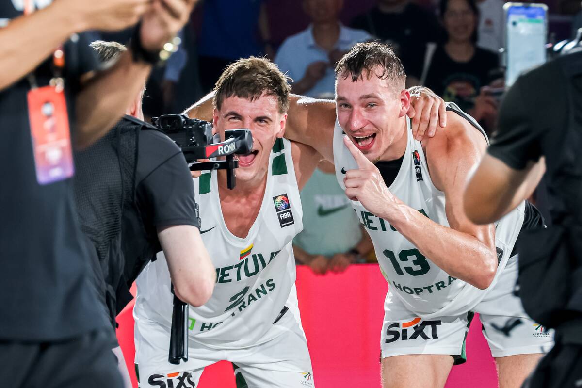 
<span>Pasaulio 3x3 jaunimo krepšinio čempionate lietuviai laimėjo aukso medalius</span>
