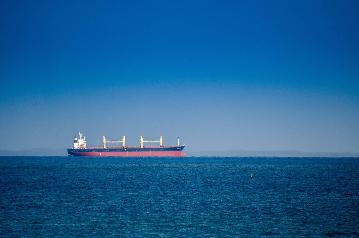 
<span>Ketvirtą prekybos dieną iš eilės mažėja naftos kainos</span>
