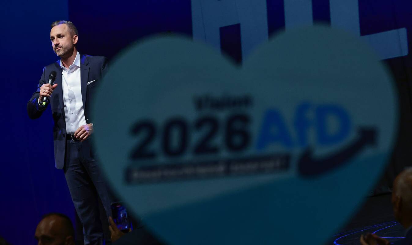 
<span>Vokietijos partija AfD nesurinko absoliučios daugumos Saksonijoje-Anhalte vykusiuose rinkimuose</span>
