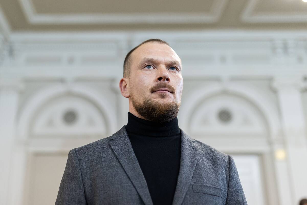 
<span>Teisme pasisakė nužudymu kaltinamas pasienietis: vykdžiau savo pareigą</span>

