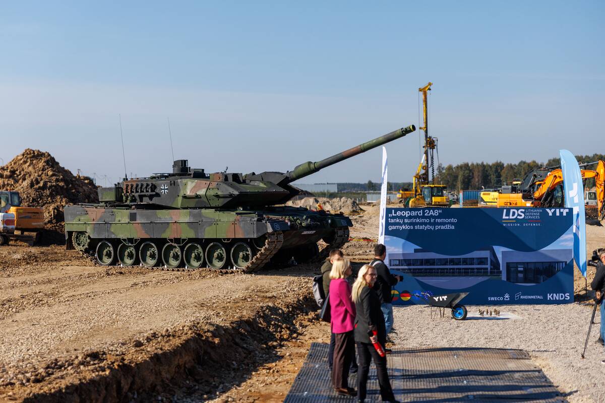 „Leopard 2A8“ gamyklos statybų pradžia