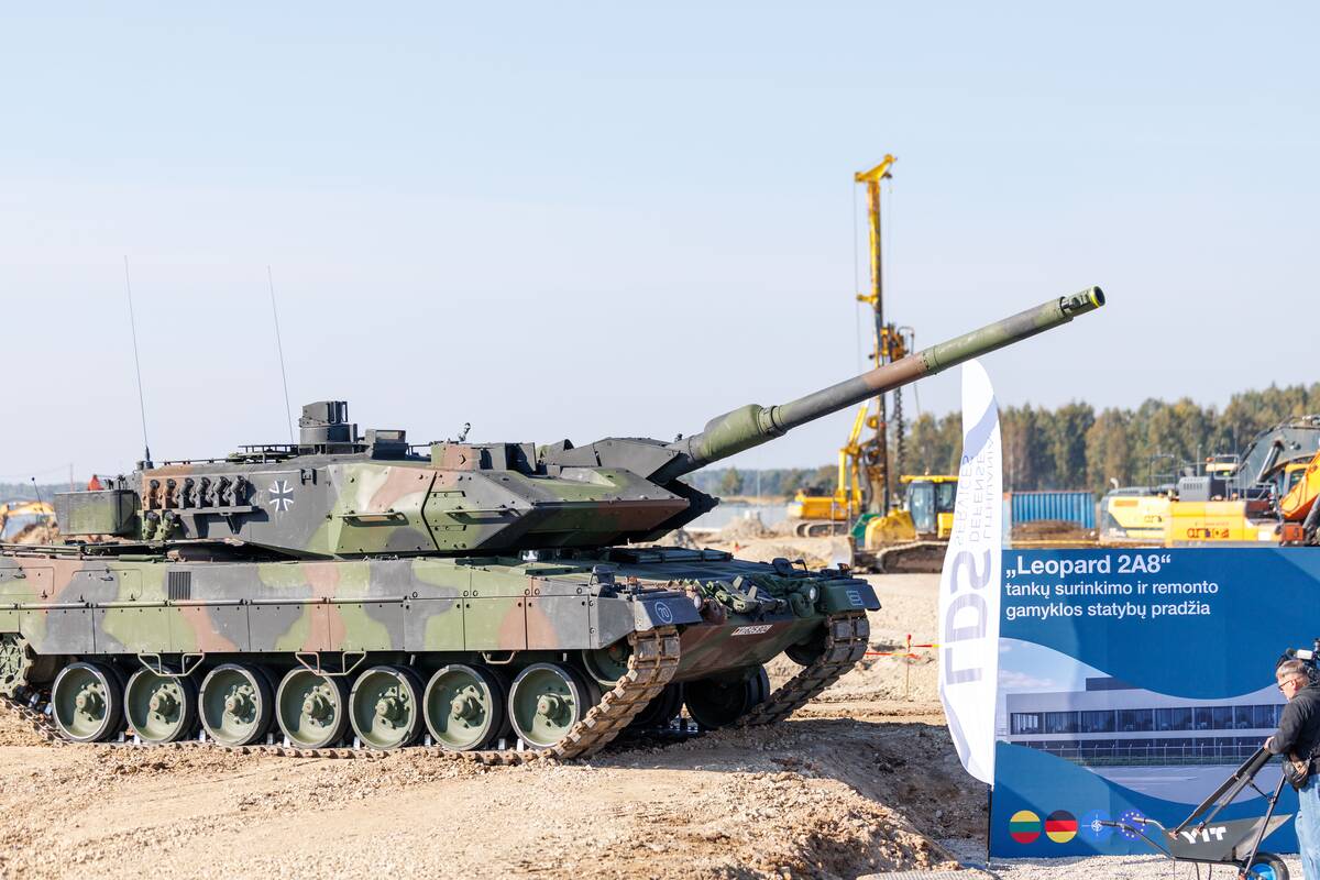 „Leopard 2A8“ gamyklos statybų pradžia