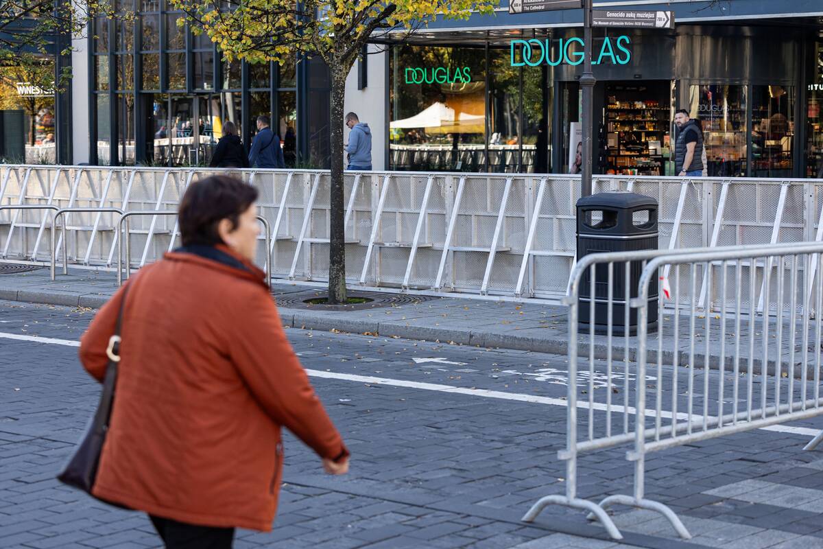 Protestai Vilniuje prieš masinę imigraciją ir rasizmą