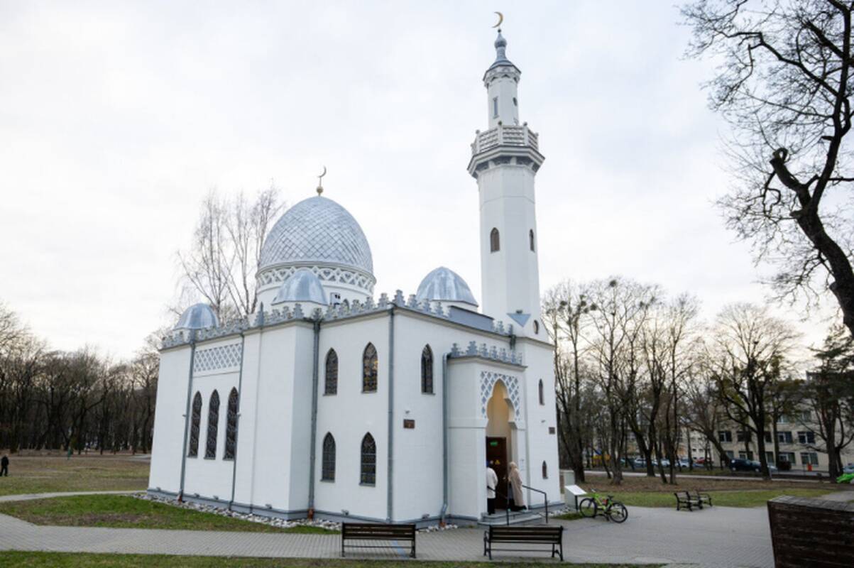 
<span>Europos musulmonų lyga susirūpinusi dėl islamofobinių incidentų Lietuvoje </span>
