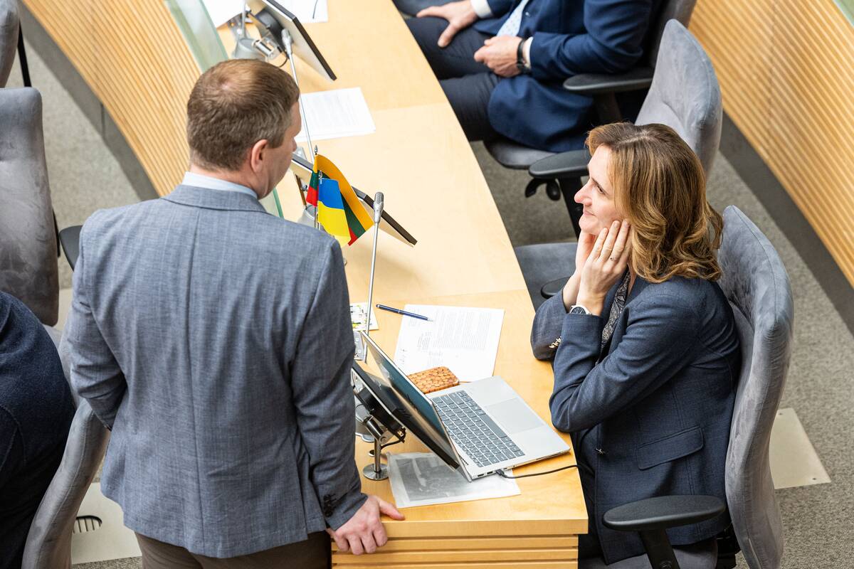 Seimas palaikė branduolinių ginklų draudimo išbraukimą iš Konstitucijos