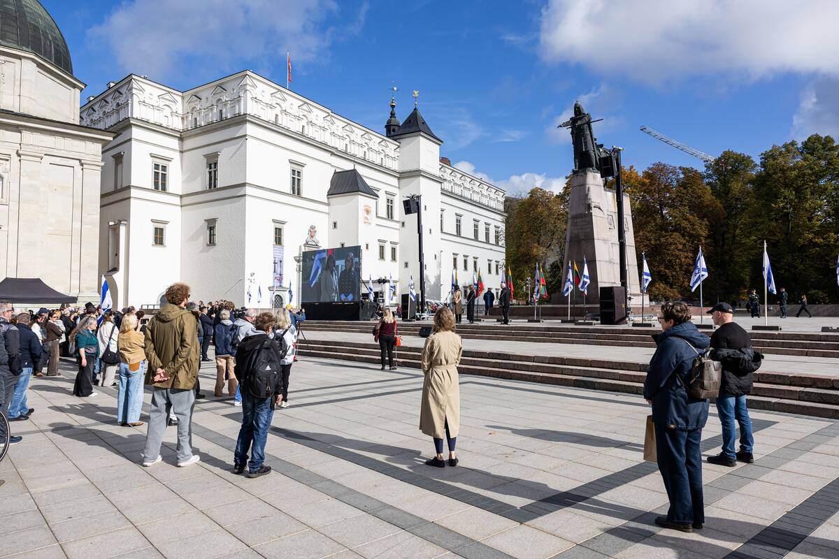 Trečiųjų Spalio 7-osios žudynių Izraelyje metinių minėjimas Vilniuje
