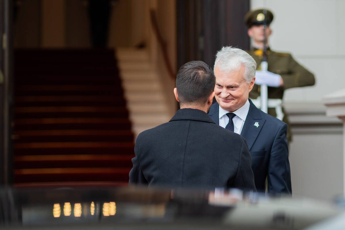 Nausėda priėmė į Lietuvą atvykusį Juodkalnijos prezidentą