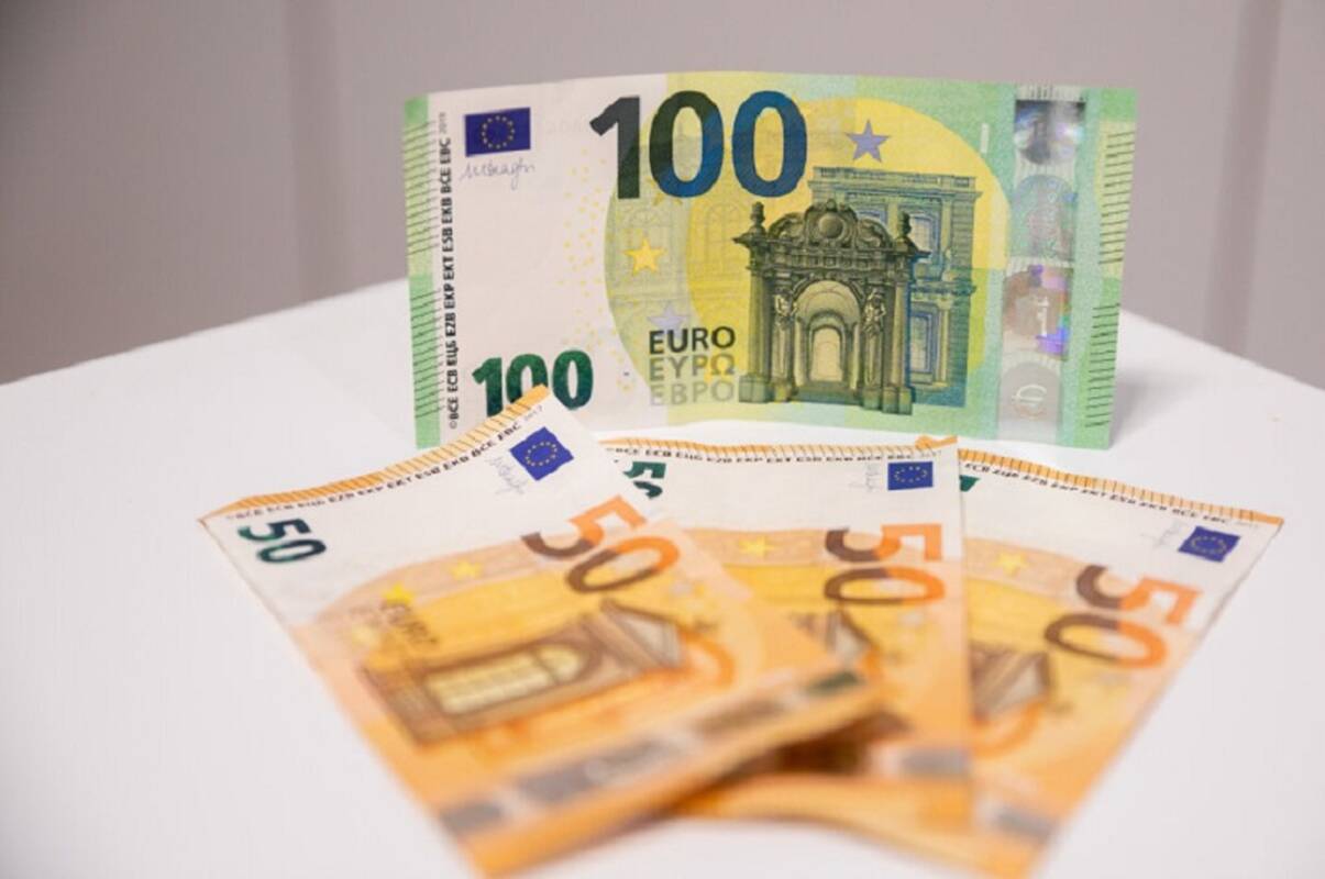 
<span>Seimo nariai parlamentinei veiklai šiemet jau išleido beveik 2 mln. eurų</span>
