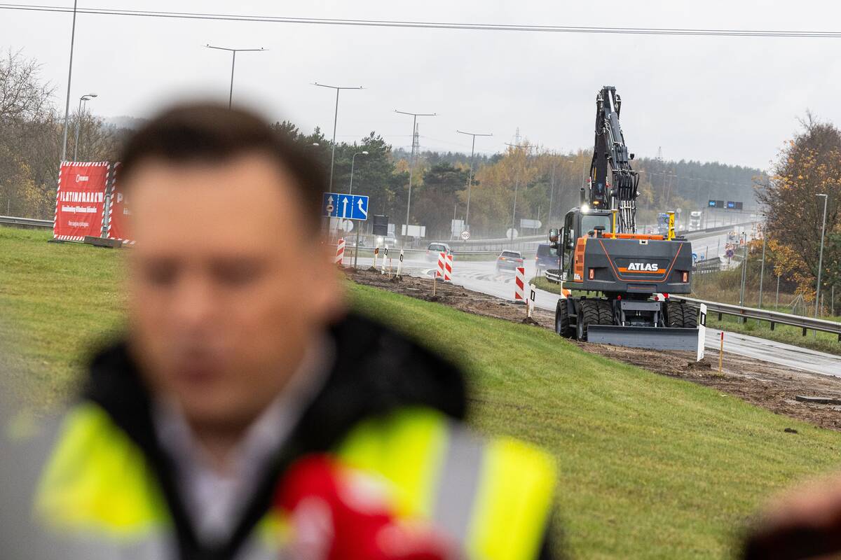 Išvažiavimo iš Vilniaus link Kauno ties Gariūnais platinimo darbų pristatymas
