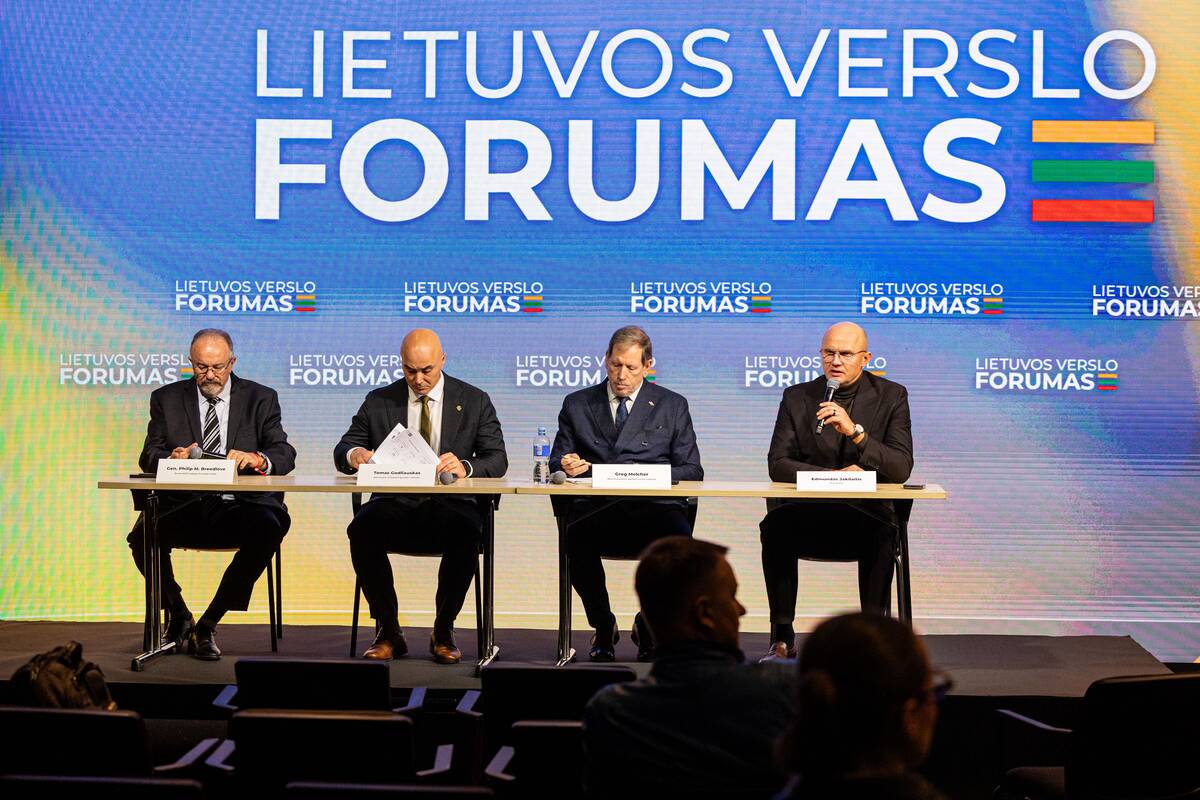 Visuotinės gynybos modelio projekto rezultatų aptarimas ir plano pristatymas