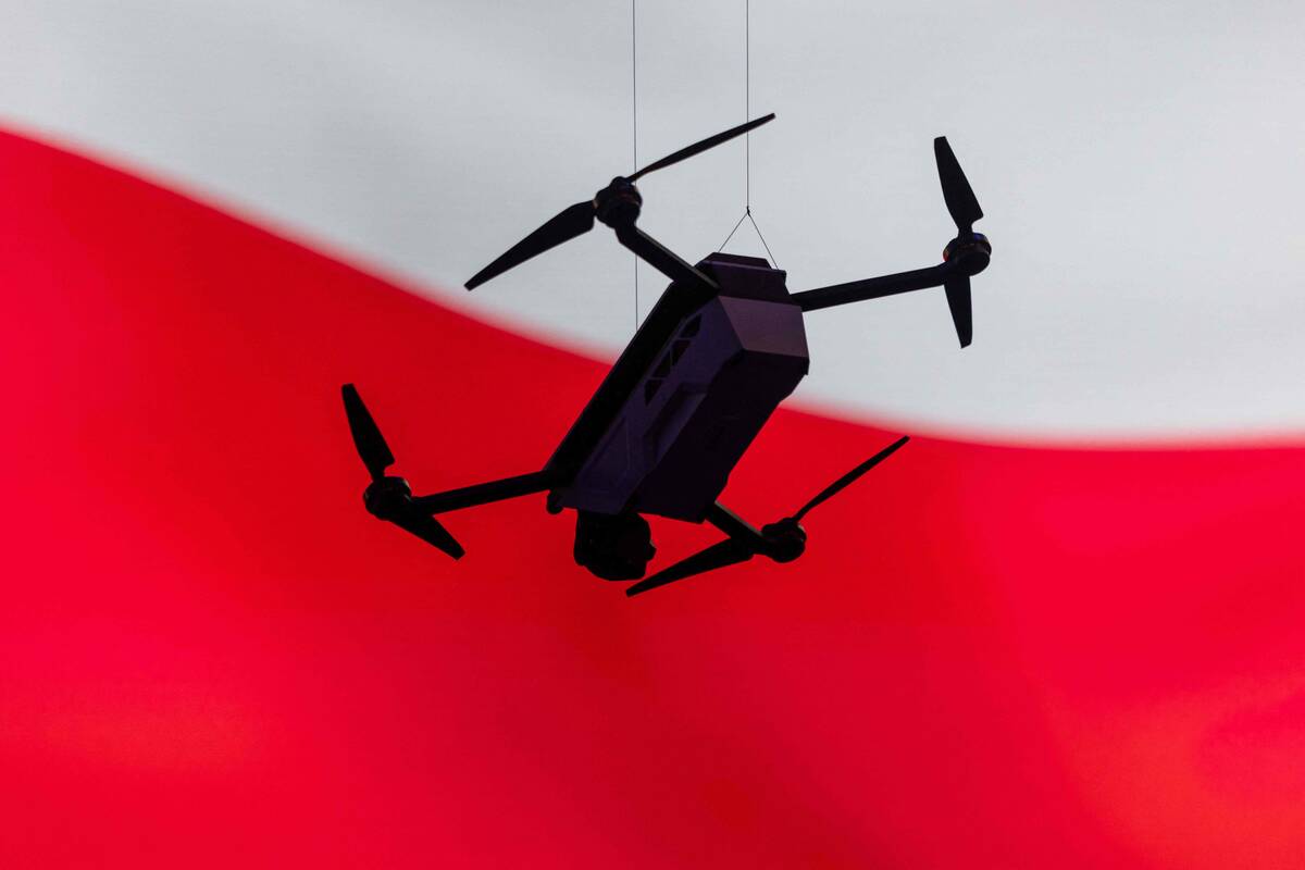 
<span>Lenkija tiria sąmokslą padegti karinius dronus Ukrainai gaminančią gamyklą </span>
