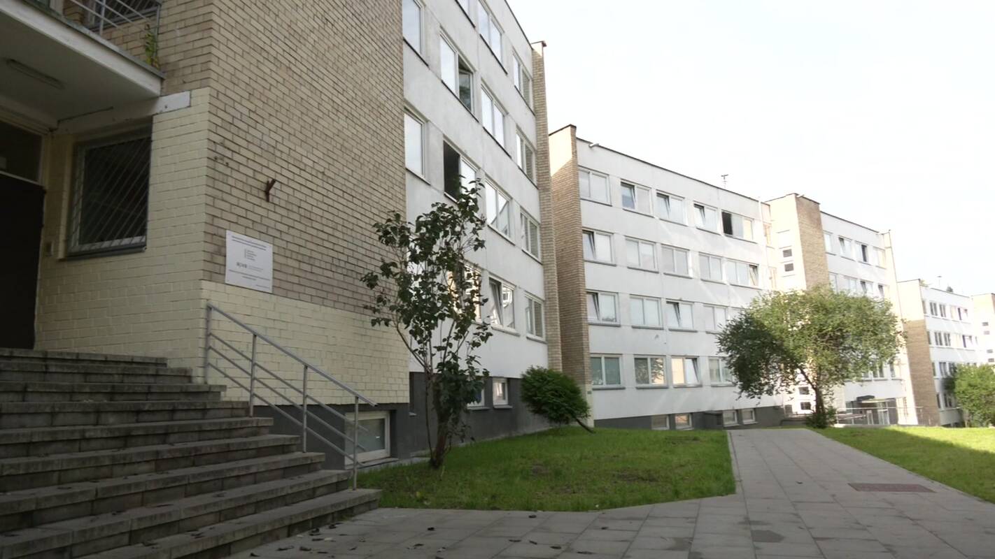 
<span> Studentų bendrabučiuose kyla diskusijos</span>
